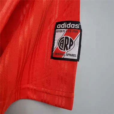 95-96 River Plate red away