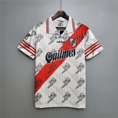96-97 River Plate home white