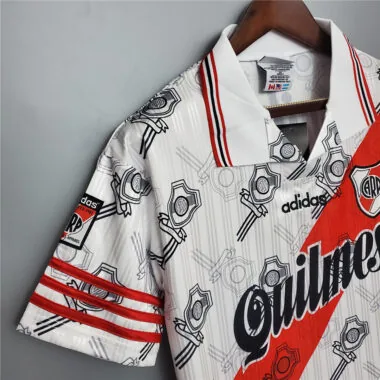 96-97 River Plate home white