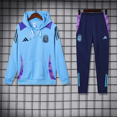 Fato com capuz azul da Argentina, tamanhos 24-25