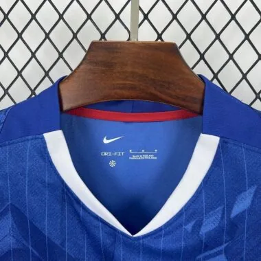 25-26 Chelsea home woman jersey