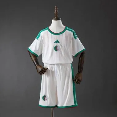 Equipamentos infantis da Argélia para a Copa do Mundo de 2026 (jogadas em casa) – tamanhos 16-28