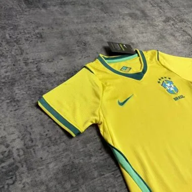 Brazil 2026 World Cup Home Kid kit (Size 16-28)