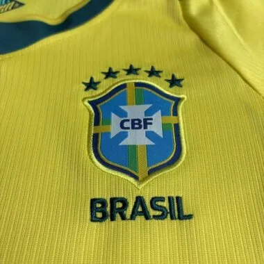 Brazil 2026 World Cup Home Kid kit (Size 16-28)