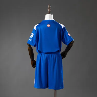 Deportivo Alavés 2025/26 Home kids soccer Jersey