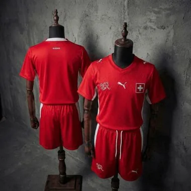 Camiseta de fútbol de local «Kid Kit Switzerland 2026» (tallas 16-28)