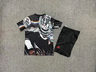 Manchester United 2025/26 Special Kids Kit
