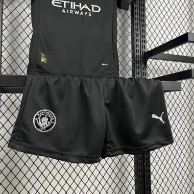 Manchester city 2025/26 Away Kids Kit (Size 16-28)