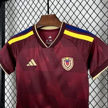 Venezuela 2026 World Cup Home Kid kit (Size 16-28)