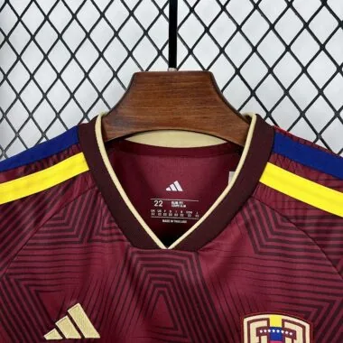 Venezuela 2026 World Cup Home Kid kit (Size 16-28)