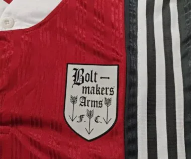 Retro 1996 Bolt Makers Arms FC Oasis red jersey (S-4XL)
