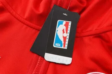 2122 NBA Atlanta Hawks Hooded Jacket Kit Red