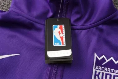2122 NBA Sacramento Kings Hooded Jacket Kit Light Purple