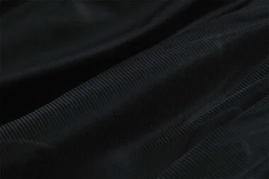 Pantaloncini ricamati (pantaloncini a doppio strato in tessuto a rete)