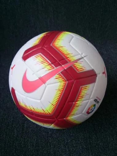 19 pieces 4 pieces of leather football stickers 5