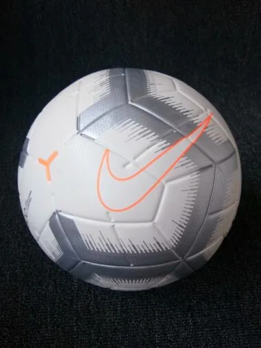 19 pieces 4 pieces of leather football stickers 5