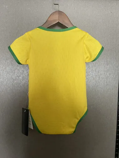 25-26 Brazil home baby Jersey