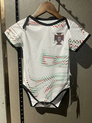 25-26 Portugal away baby jersey