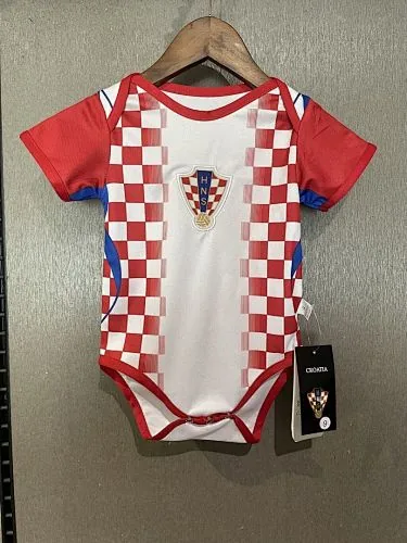 Croatia 2026 Baby Home Size: 9 and 12