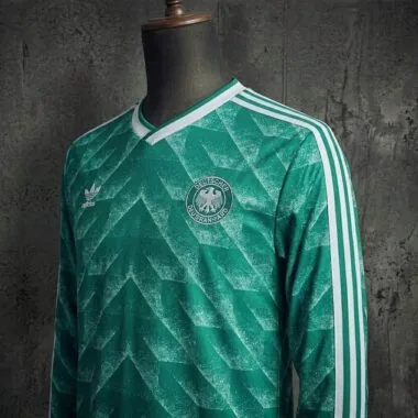 Retro 1990 Germany away long sleeve green Jersey (S-2XL)