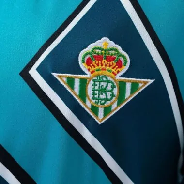Retro 95/97 Real Betis away Long Sleeve Jersey (S-XXL)