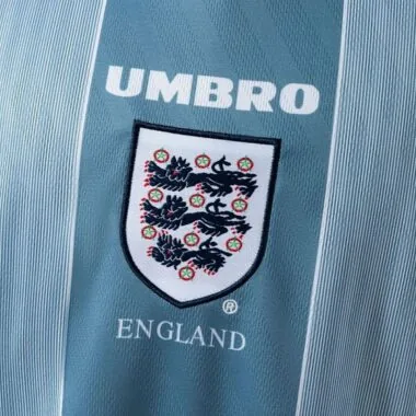 Camiseta de fútbol retro de Inglaterra de 1996, de manga larga, para partidos fuera de casa