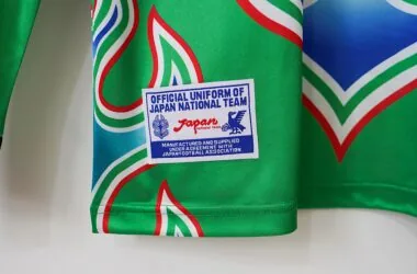 Retro Japan 1998 Green Long sleeve Goalkeeper soccer Jersey