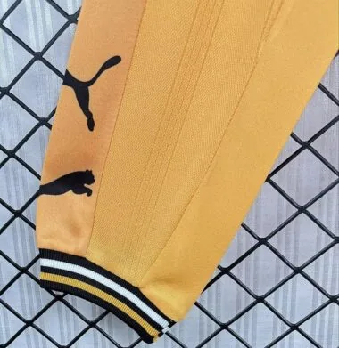 Retro Wolverhampton Wanderers 1998/99 home Long Sleeve Jersey (S-2XL)