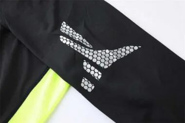 028紧身衣