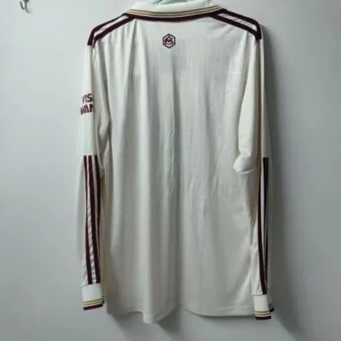 25-26 embroidered flowers Jersey