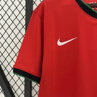 Camisa de jogo em casa de Portugal de 2024