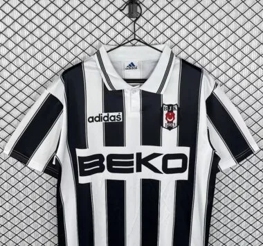 Retro 1996/97 Besiktas away Jersey (S-2XL)