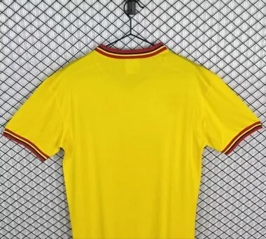 Retro 82-85 Watford home socer jersey (S-2XL)