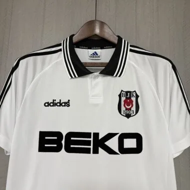 Retro Besiktas 1996/97 Home Jersey (S-2XL)