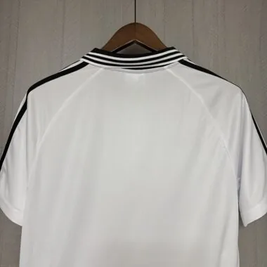 Retro Besiktas 1996/97 Home Jersey (S-2XL)