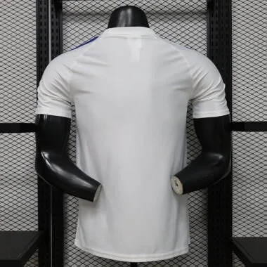 Camiseta informal blanca del Leeds United 2025/26, versión para jugador