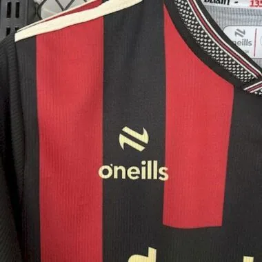 25-26 Bohemians home jersey