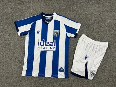 25-26 West Bromwich Albion home kid kit