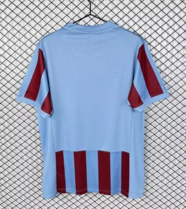 Retro 2010-11 Trabzonspor home Jersey (S-2XL)