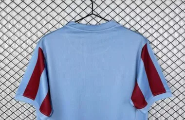 Retro 2010-11 Trabzonspor home Jersey (S-2XL)
