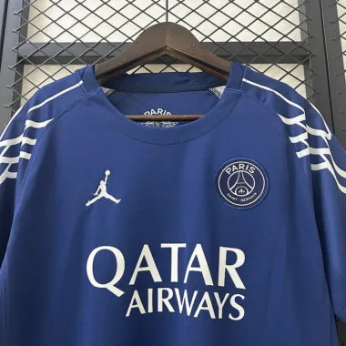 24-25 Quarta camisola azul do PSG