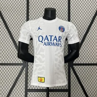 Maillot blanc du PSG, version spéciale joueur, numéros 24 et 25