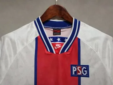 94-95 PSG in trasferta, maglia bianca