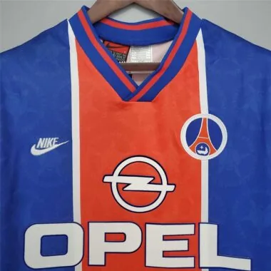 95-96 PSG à domicile