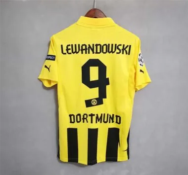 12-13 Dortmund home