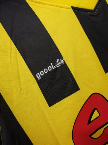 Camiseta amarilla de local del Dortmund de 2000