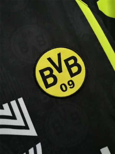 95-96 Dortmund away black