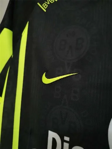 95-96 Dortmund away black