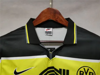 96-97 Dortmund UCL version