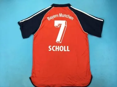 00-01 Bayern Munich Champions League home red